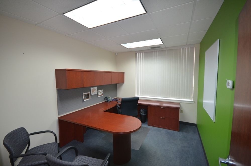 7 Midstate Dr, Auburn, MA 01501